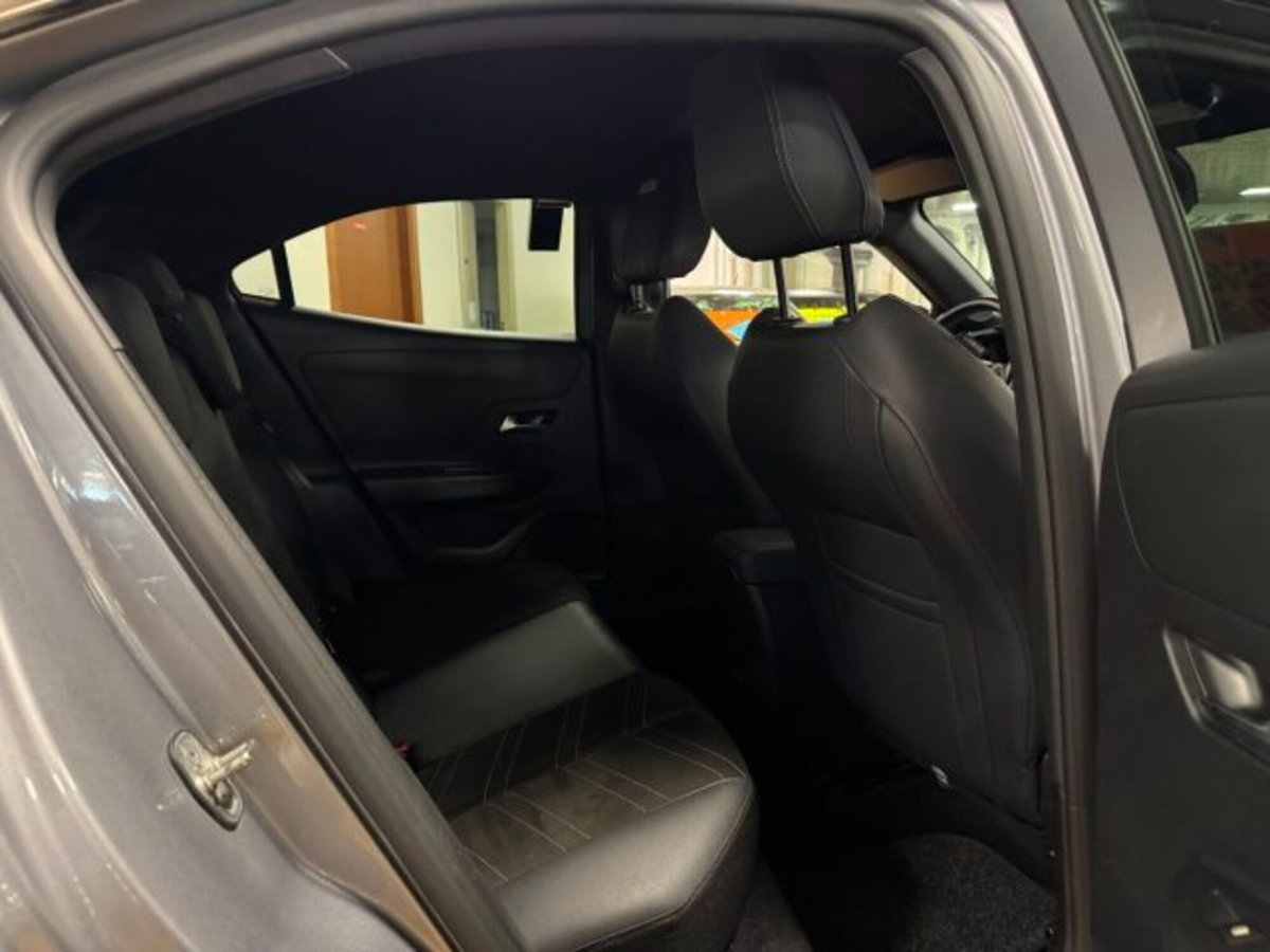 Opel Mokka 1.2 Turbo 130 CV Ultimate (8)