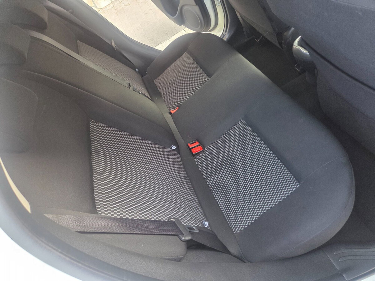 Nissan Juke 1.5 dCi Visia (15)