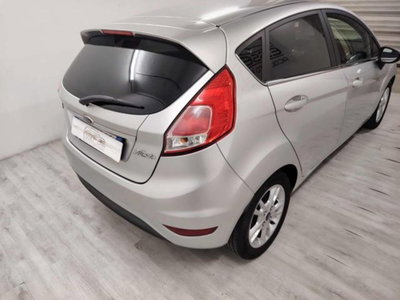 Ford Fiesta 1.5 TDCi 75CV 5 porte Titanium (4)