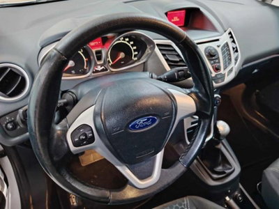 Ford Fiesta 1.4 5 porte Bz.- GPL Titanium (6)