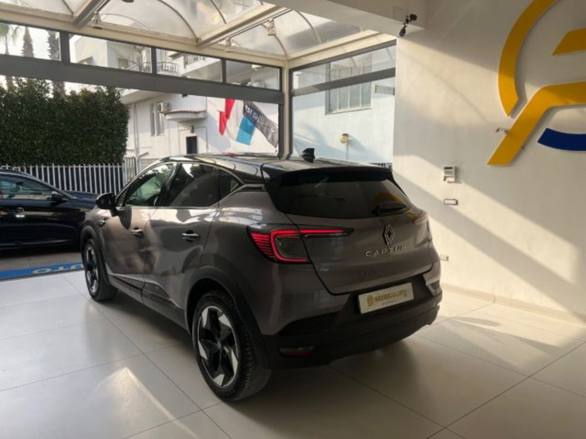 Renault Captur TCe 90 CV Techno (15)