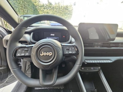 Jeep Avenger full-electric Longitude fwd 156cv auto (11)