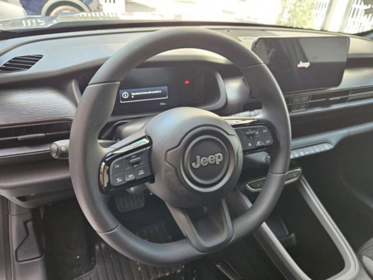 Jeep Avenger full-electric Longitude fwd 156cv auto (15)
