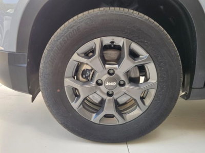 Jeep Avenger full-electric Longitude fwd 156cv auto (16)