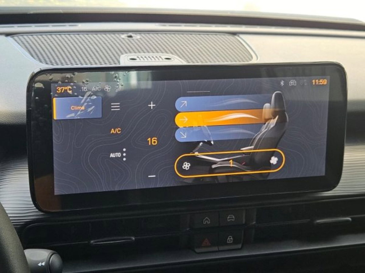 Jeep Avenger full-electric Longitude fwd 156cv auto (18)