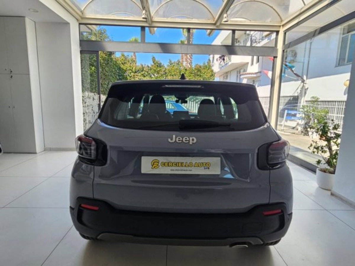 Jeep Avenger full-electric Longitude fwd 156cv auto (5)