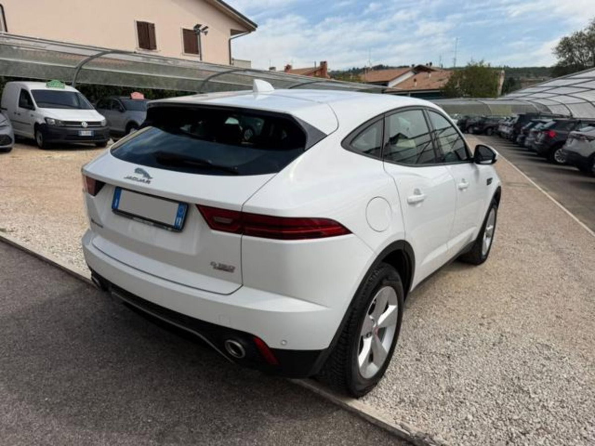 Jaguar E-Pace 2.0D 150 CV AWD aut. (3)