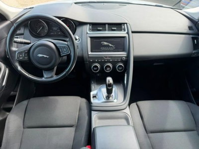 Jaguar E-Pace 2.0D 150 CV AWD aut. (7)