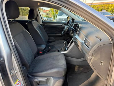 Volkswagen T-Roc 1.0 TSI Style (6)