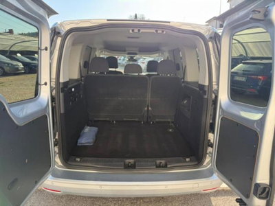 Volkswagen Caddy 2.0 TDI 122 CV Space Maxi (12)