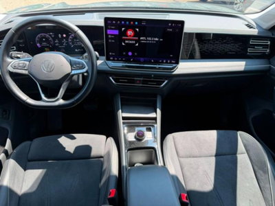 Volkswagen Tiguan 1.5 etsi Elegance 150cv dsg (7)