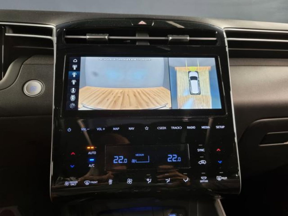 Hyundai Tucson 1.6 hev Exellence 4wd auto (12)
