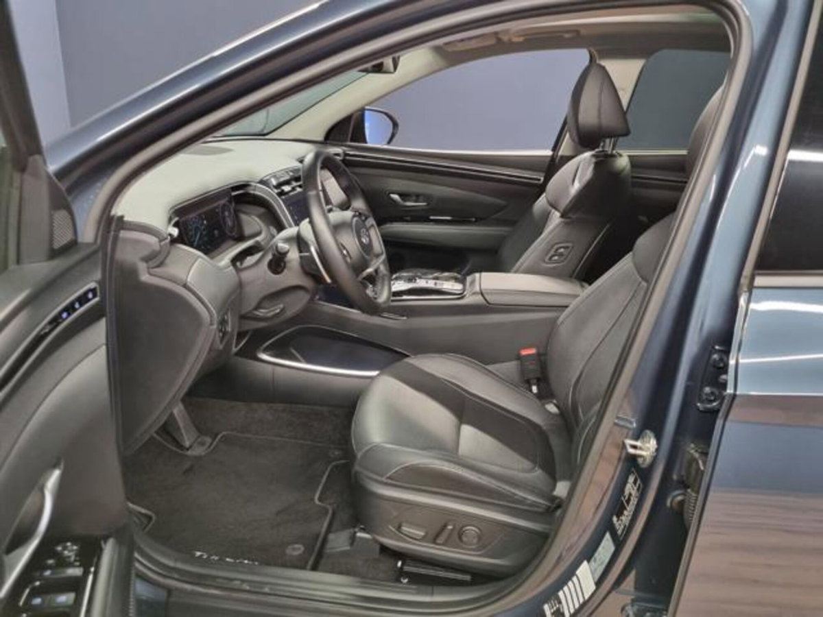 Hyundai Tucson 1.6 hev Exellence 4wd auto (8)