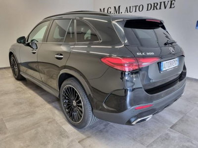 Mercedes-Benz GLC 300 4Matic Mild Hybrid AMG Premium (18)