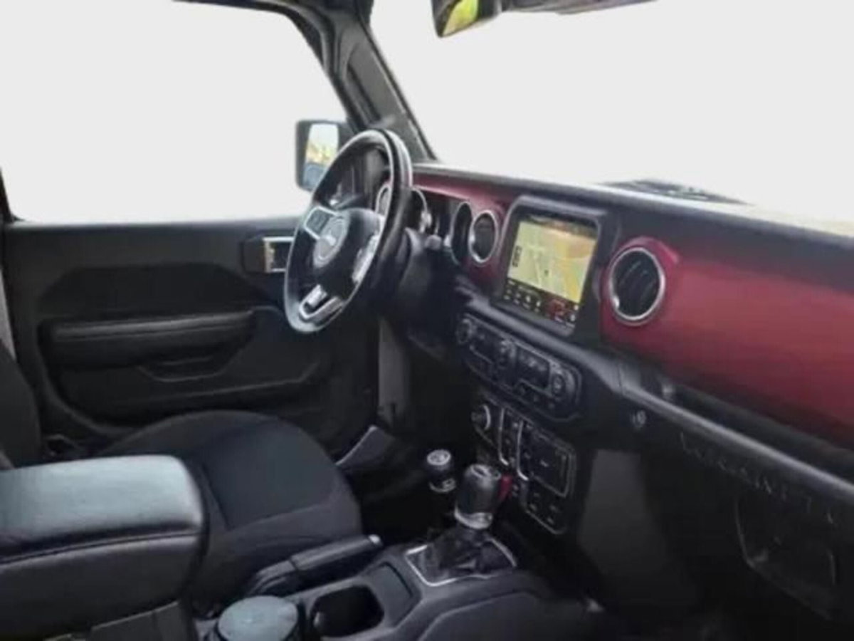Jeep Wrangler Unlimited 2.8 CRD DPF Rubicon Auto (7)
