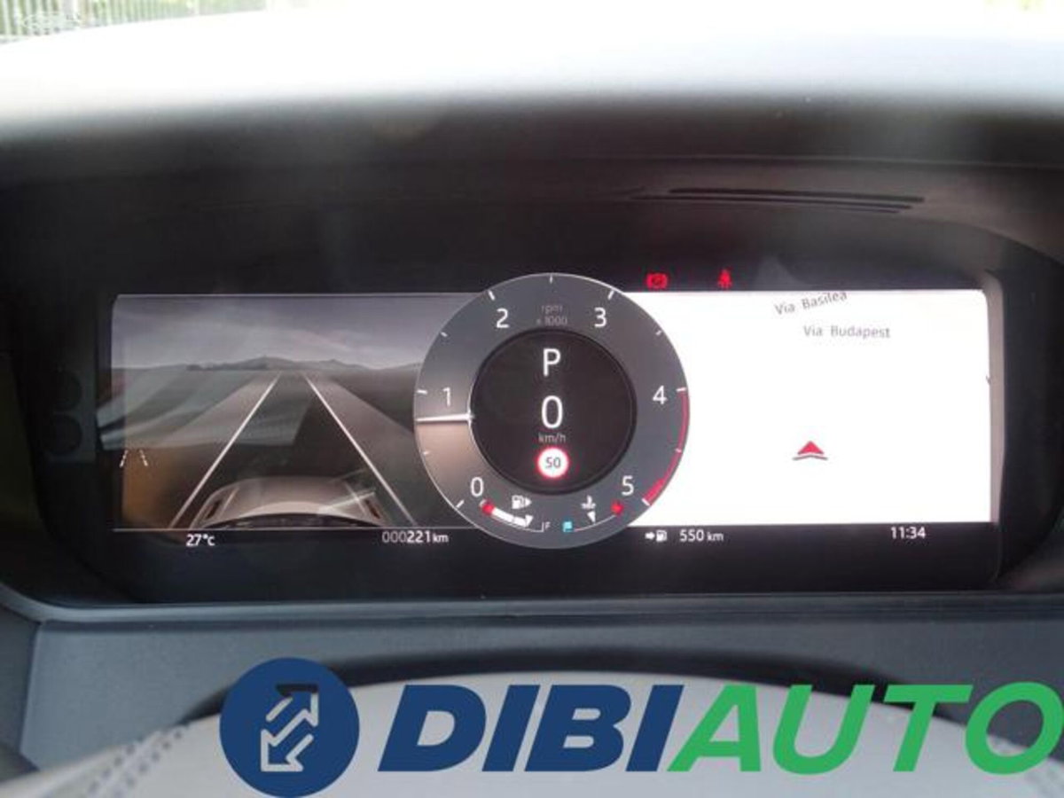Land Rover Range Rover Velar 2.0D I4 204 CV (13)