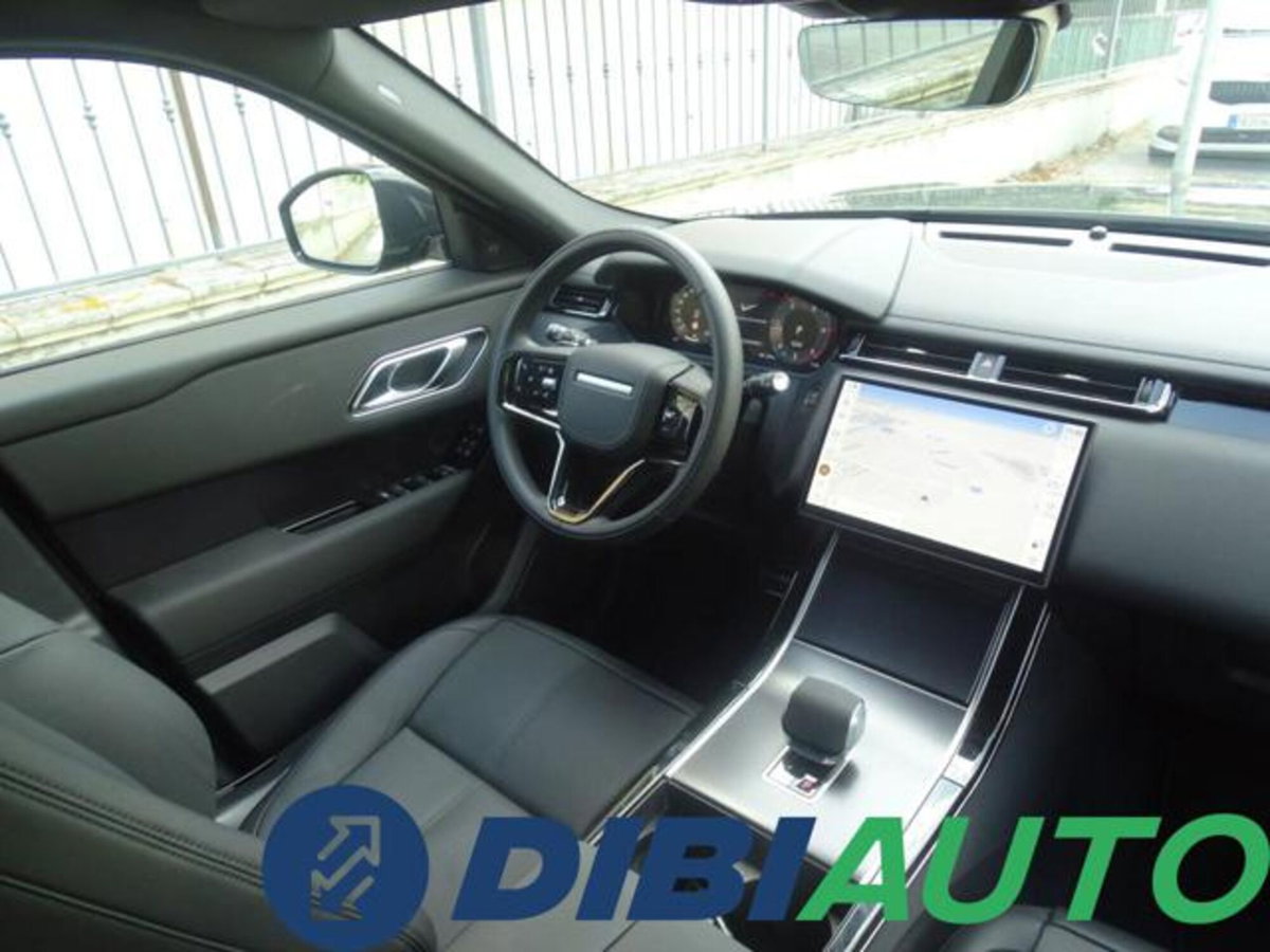 Land Rover Range Rover Velar 2.0D I4 204 CV (17)