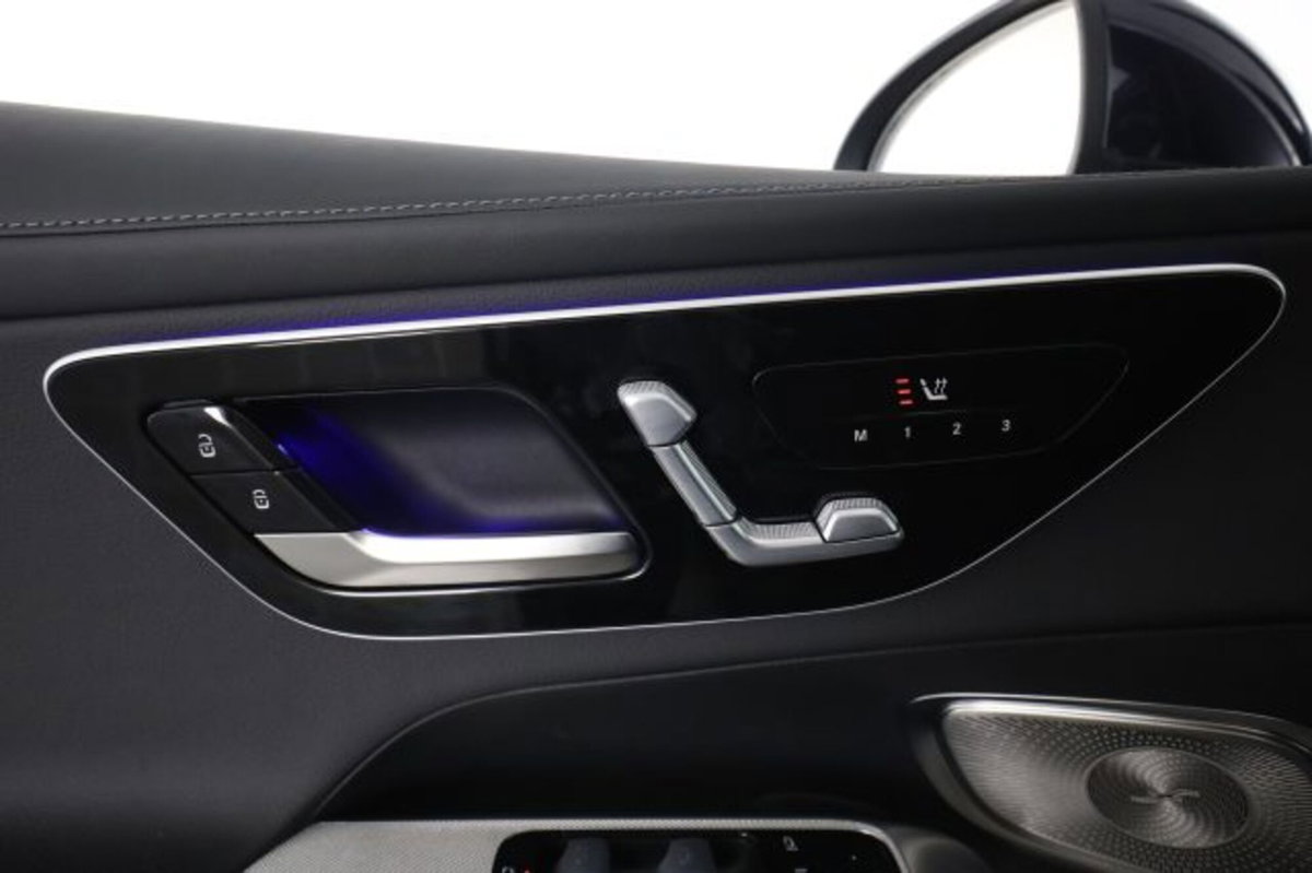 Mercedes-Benz GLC 300 4Matic Mild Hybrid AMG Premium (15)