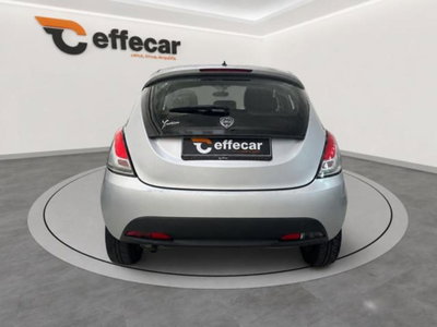 Lancia Ypsilon 1.2 69 CV 5 porte Silver (5)