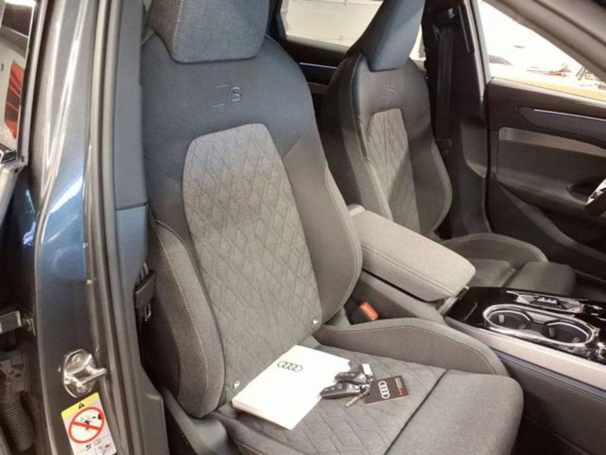 Audi A6 40 2.0 TDI quattro ultra S tronic Business Plus (4)