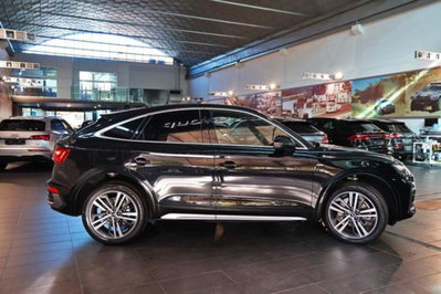 Audi Q5 Sportback Sportback 40 2.0 tdi mhev 12V quattro s-tronic (10)