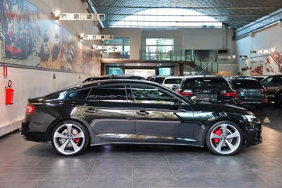 Audi A5 Sportback 40 TDI quattro S tronic (2)