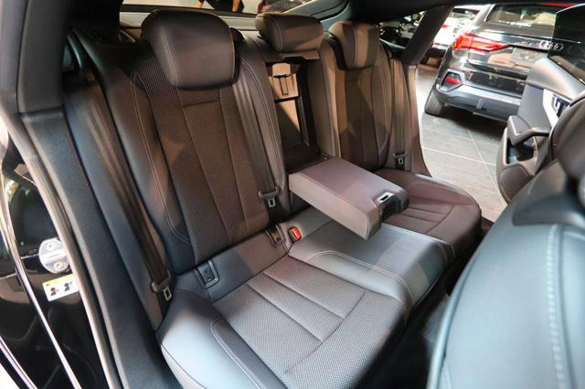 Audi A5 Sportback 40 TDI quattro S tronic (20)
