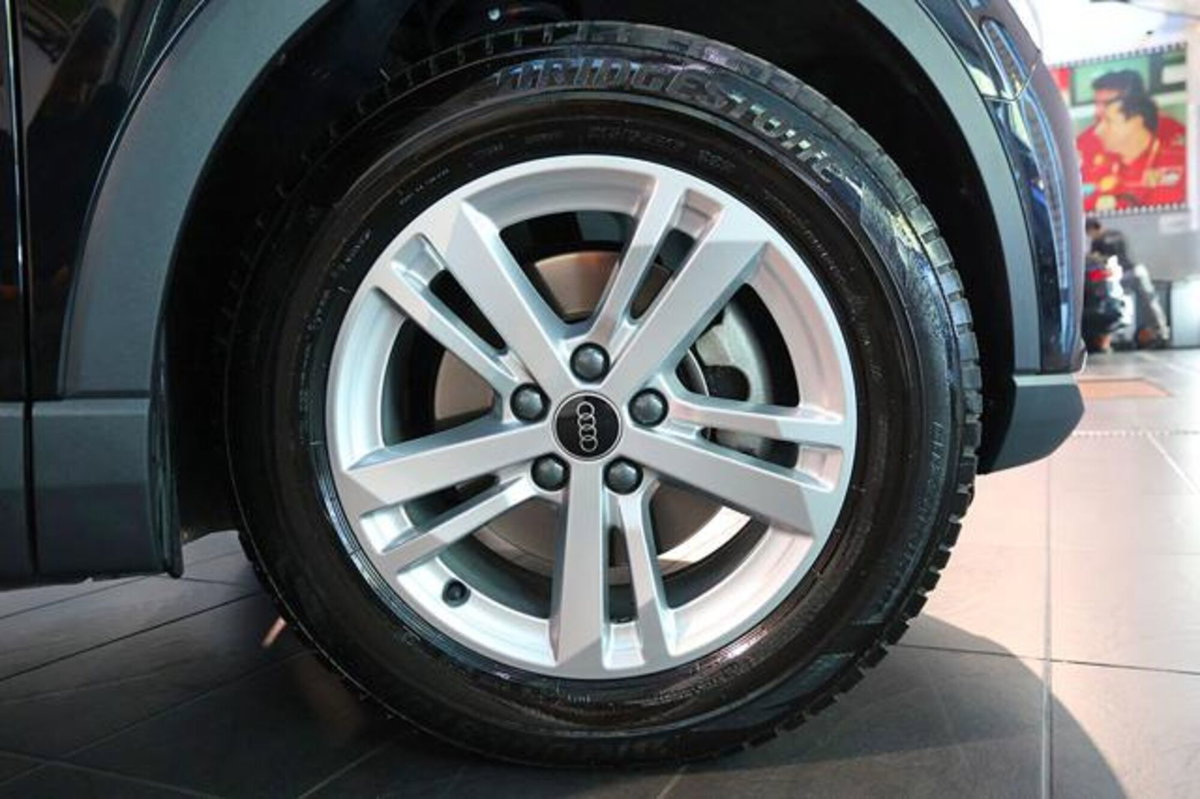 Audi Q3 35 2.0 tdi Business Advanced s-tronic (6)