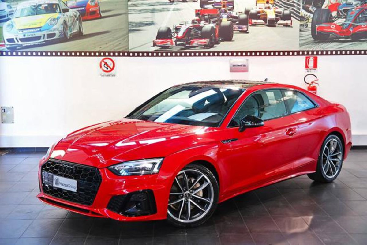 Audi A5 Coupé Coupe 40 2.0 tfsi mhev Business 204cv s-tronic