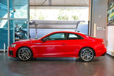 Audi A5 Coupé Coupe 40 2.0 tfsi mhev Business 204cv s-tronic (3)