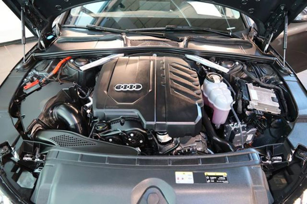 Audi A4 Avant 35 2.0 tfsi mhev Business Advanced 150cv s-tronic (11)