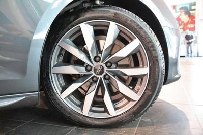 Audi A4 Avant 35 2.0 tfsi mhev Business Advanced 150cv s-tronic (6)