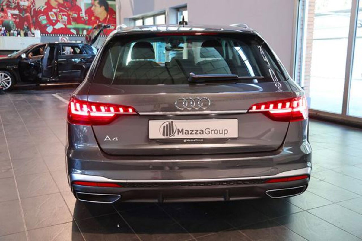 Audi A4 Avant 35 2.0 tfsi mhev Business Advanced 150cv s-tronic (8)