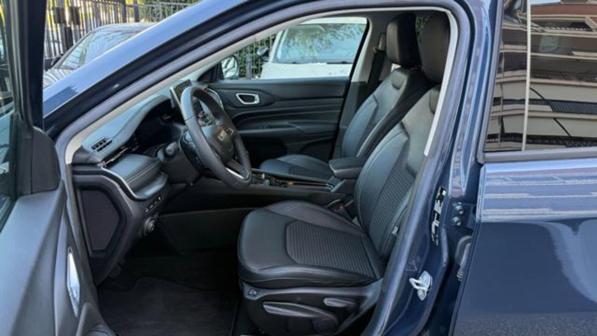 Jeep Compass 1.3 T4 190CV PHEV AT6 4xe Limited (14)