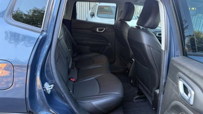 Jeep Compass 1.3 T4 190CV PHEV AT6 4xe Limited (16)