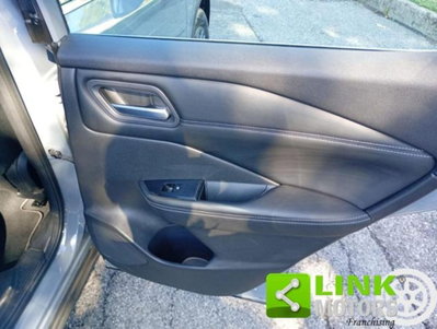 Nissan Qashqai 1.3 mhev Acenta 2wd 140cv (10)