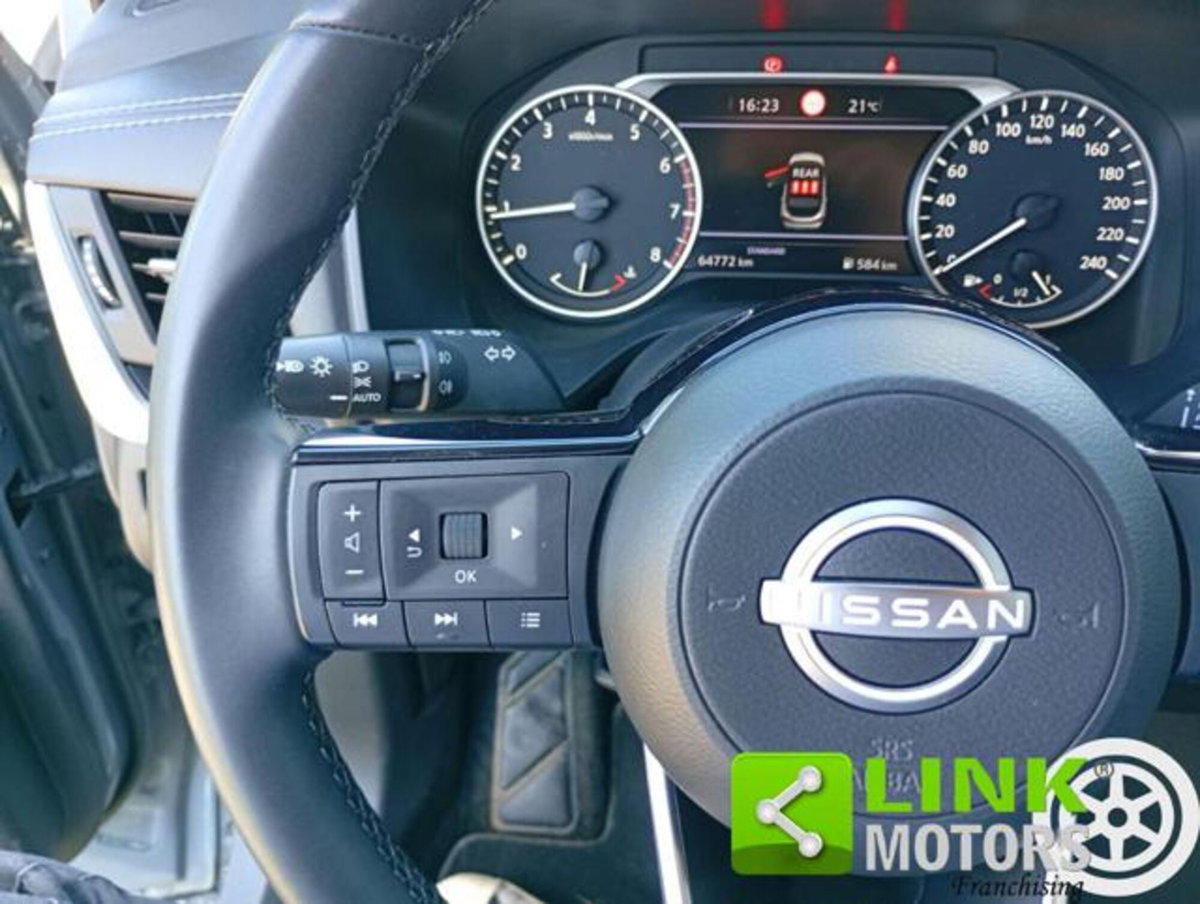 Nissan Qashqai 1.3 mhev Acenta 2wd 140cv (19)