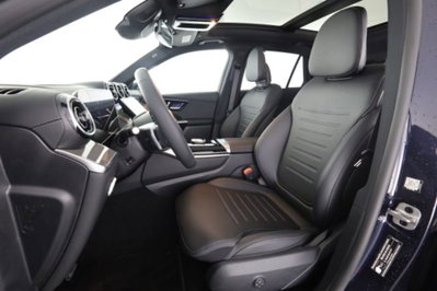 Mercedes-Benz GLC 300 4Matic Mild Hybrid AMG Premium (2)