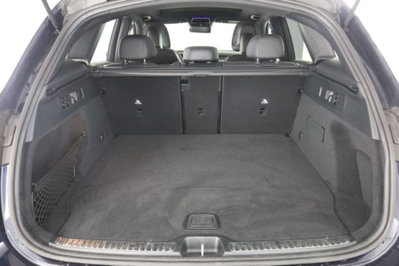 Mercedes-Benz GLC 300 4Matic Mild Hybrid AMG Premium (6)