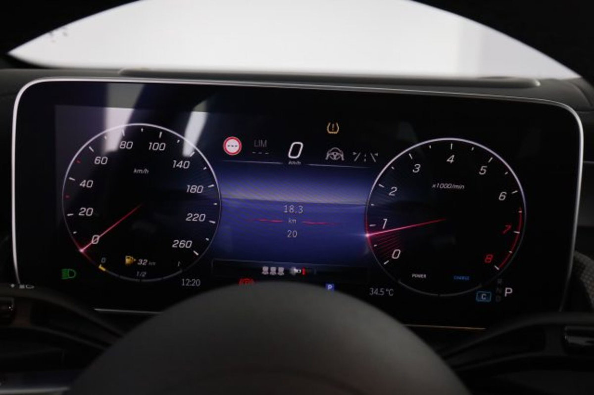 Mercedes-Benz GLC 300 4Matic Mild Hybrid AMG Premium (7)