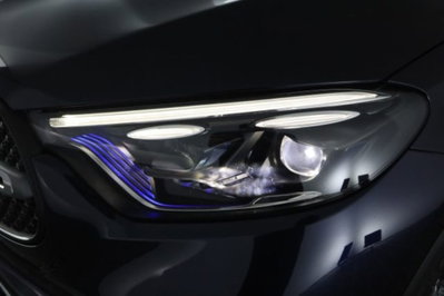 Mercedes-Benz GLC 300 4Matic Mild Hybrid AMG Premium (9)