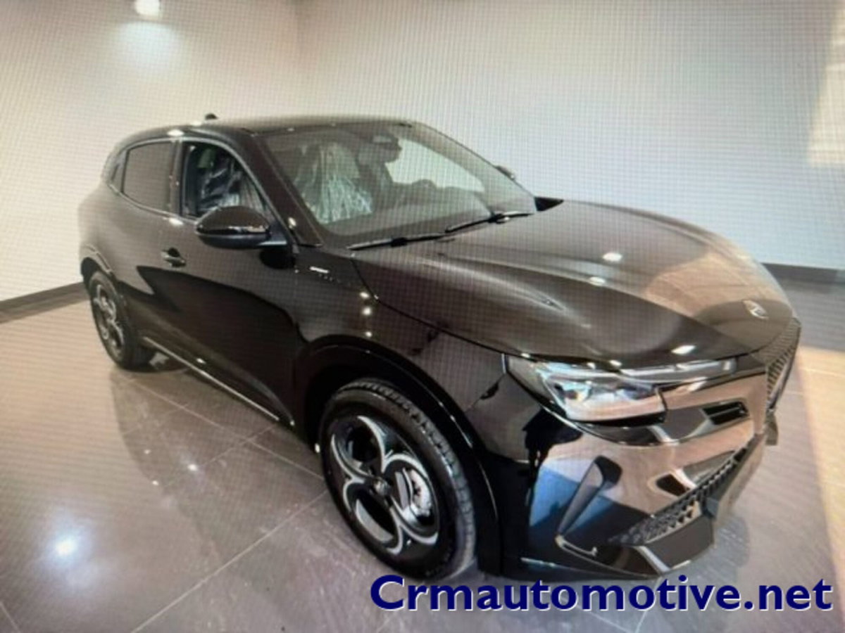 Alfa Romeo Junior 1.2 ibrida Q4 Sport Speciale 145cv edct6