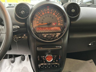 MINI Mini Countryman 1.6 Cooper D Countryman ALL4 (15)