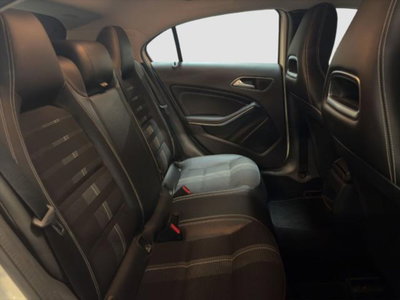 Mercedes-Benz Classe A 180 d Sport (13)