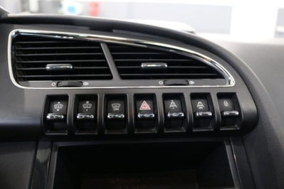 Peugeot 3008 2.0 HDi 150CV Business (15)