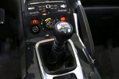 Peugeot 3008 2.0 HDi 150CV Business (16)