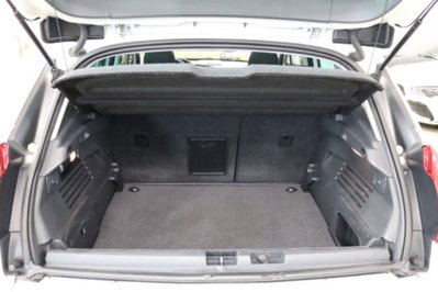 Peugeot 3008 2.0 HDi 150CV Business (8)