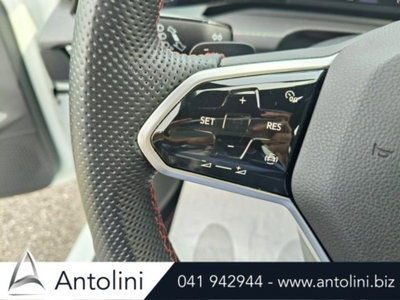 Volkswagen Golf 2.0 tsi GTI MT Ultimate 245cv (18)