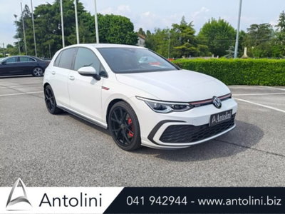 Volkswagen Golf 2.0 tsi GTI MT Ultimate 245cv (2)