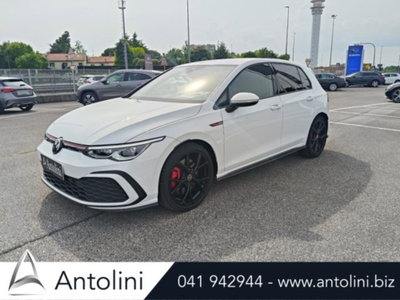 Volkswagen Golf 2.0 tsi GTI MT Ultimate 245cv (4)